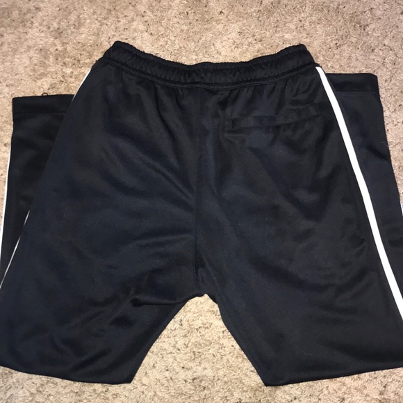 Nike Sweatpants - Picture 2 of 6